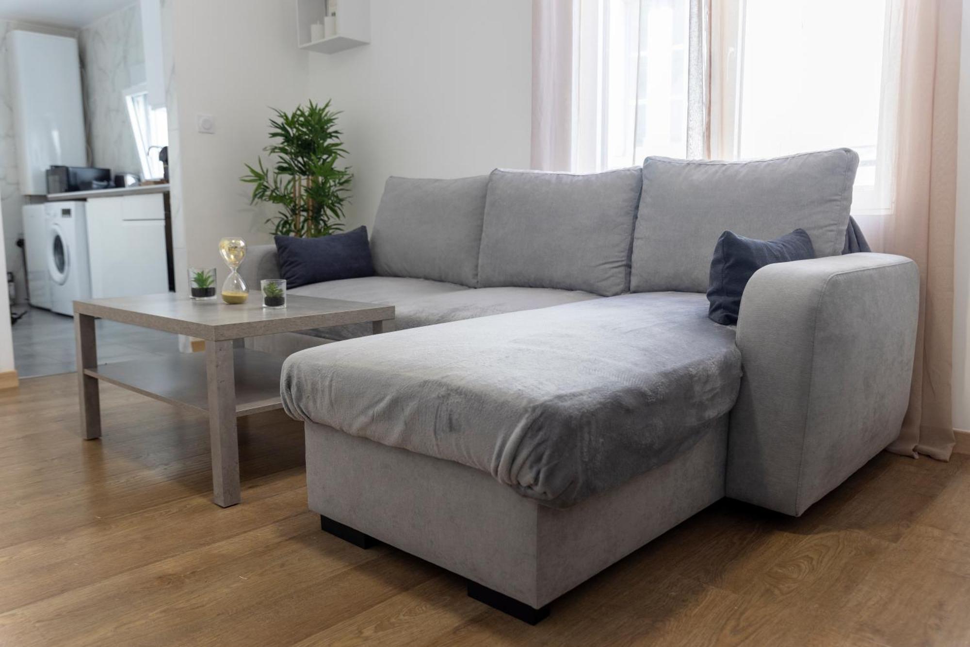 Appartement Hyper Centre Cosy Avec Balcon Chateaudun Ngoại thất bức ảnh