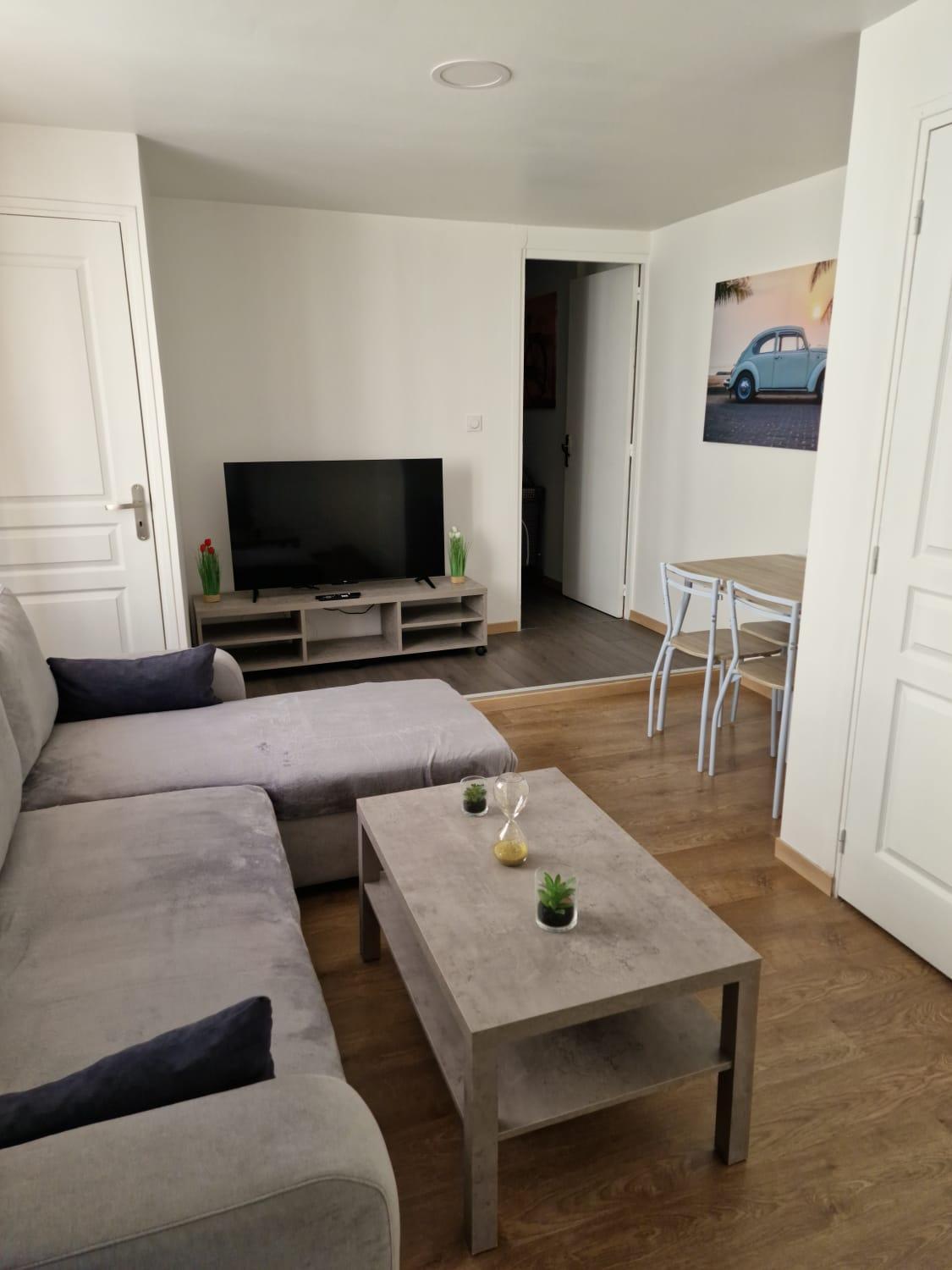 Appartement Hyper Centre Cosy Avec Balcon Chateaudun Ngoại thất bức ảnh